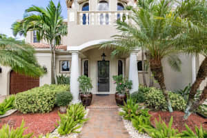 8592 Club Estates Way, Lake Worth, FL 33467, Sold 12/22/16