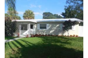 815 SW All American Blvd, Palm City, FL 34990, Sold 01/13/17
