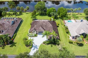 18500 SE Lakeside Dr, Tequesta, FL 33469, Sold 12/30/16