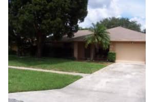 5440 Sandhurst Cir S, Lake Worth, FL 33463, Sold 10/24/16
