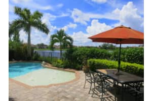 731 Edgebrook Ln, Royal Palm Beach, FL 33411, Sold 01/19/17