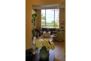 731 Edgebrook Ln, Royal Palm Beach, FL 33411, Sold 01/19/17