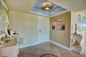600 S Ocean Blvd, Boca Raton, FL 33432, Sold 01/31/17