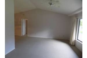 541 10th Ave, Vero Beach, FL 32962, Sold 01/27/17