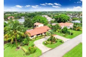 3625 S Lake Dr, Boynton Beach, FL 33435, Sold 01/18/17