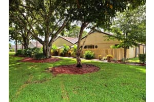 MLS# R10269396, Vero Beach, Florida 32960