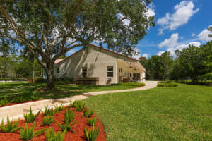 5260 Homeland Rd, Lake Worth, FL 33449, Sold 06/19/17