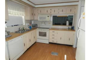 95 N Hwy A1A #400, Jupiter, FL 33477, Sold 01/27/17