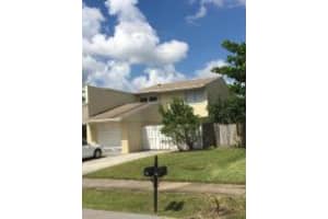 552 NW 48th Ave, Delray Beach, FL 33445, Sold 02/24/17