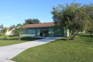 1556 SE South Balcourt Ct, Port St. Lucie, FL 34952, Sold 11/29/16