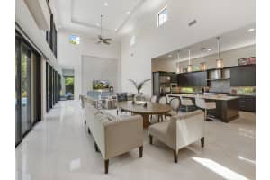 125 Gardenia Isles Dr, Palm Beach Gardens, FL 33418, Sold 03/13/17