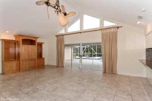 2085 Greenview Cove Dr, Wellington, FL 33414, Sold 05/30/17