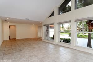 2085 Greenview Cove Dr, Wellington, FL 33414, Sold 05/30/17