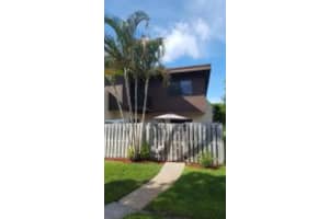 2840 Kirk Rd, Lake Worth, FL 33461, Sold 11/23/16