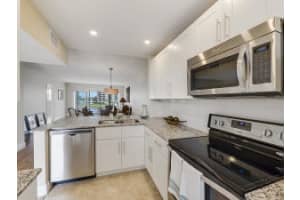 28 Yacht Club Dr, North Palm Beach, FL 33408, Sold 01/05/17