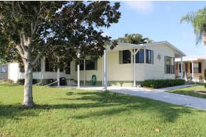 510 Hemingway Terrace, Fort Pierce, FL 34982, Sold 02/24/17
