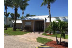 405 Executive Center Dr, West Palm Beach, FL 33401, Sold 11/19/16