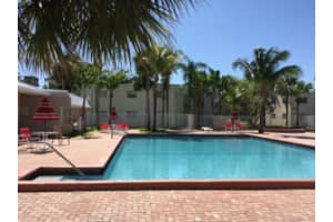 405 Executive Center Dr, West Palm Beach, FL 33401, Sold 11/19/16