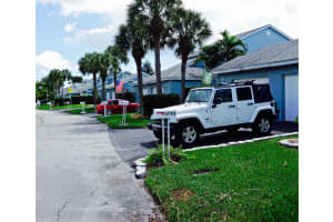 3785 Island Club Cir E, Lake Worth, FL 33462, Sold 06/16/17