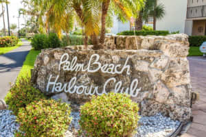 3545 S Ocean Blvd, South Palm Beach, FL 33480, Sold 07/10/17