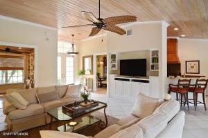 8901 SE Bayberry Terrace, Hobe Sound, FL 33455, Sold 12/15/16