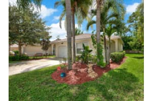 137 Prestige Dr, Royal Palm Beach, FL 33411, Sold 02/01/17