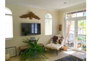 820 Virginia Gardens Dr, Boynton Beach, FL 33435, Sold 12/02/16