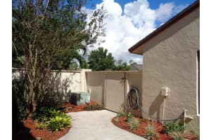 12780 Spinnaker Ln, Wellington, FL 33414, Sold 04/21/17