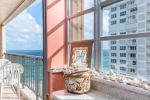 1180 S Ocean Blvd #10c, Boca Raton, FL 33432, Sold 08/17/17