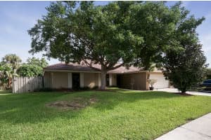 721 SW 18th St, Boca Raton, FL 33486, Sold 11/08/16