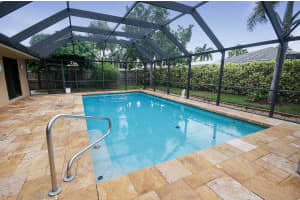 721 SW 18th St, Boca Raton, FL 33486, Sold 11/08/16