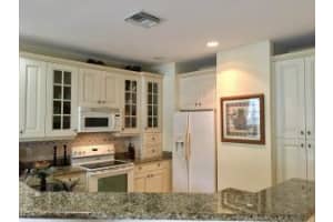 408 Marbella Dr, Lake Park, FL 33403, Sold 01/23/17