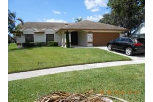 148 Parkwood Dr, Royal Palm Beach, FL 33411, Sold 11/18/16