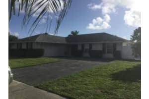 1304 Westchester Dr W, West Palm Beach, FL 33417, Sold 11/16/16