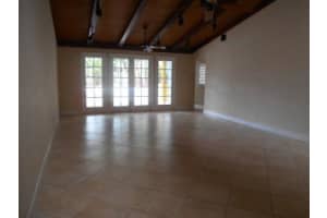 792 SE River Ct, Fort Pierce, FL 34983, Sold 02/17/17