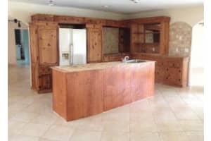 792 SE River Ct, Fort Pierce, FL 34983, Sold 02/17/17