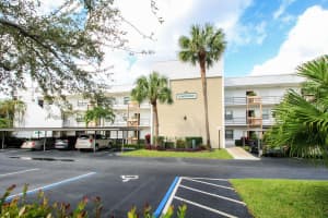 1950 SW Palm City Rd, Stuart, FL 34994, Sold 04/26/17