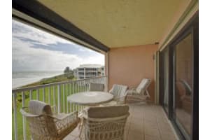 8830 S Sea Oaks Way, Vero Beach, FL 32963, Sold 01/31/17