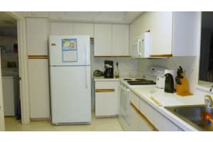 7370 S Oriole Blvd, Delray Beach, FL 33446, Sold 06/13/17