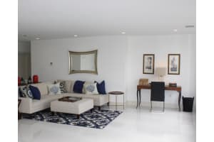 44 Cocoanut Row #304b, Palm Beach, FL 33480, Sold 03/16/17