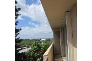 3581 S Ocean Blvd #5a, South Palm Beach, FL 33480, Sold 04/27/17