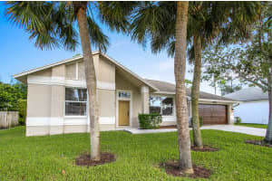 9981 Pine Run Ct, Lake Worth, FL 33467, Sold 12/02/16