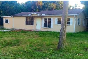 4701 Barcelona Ave, Fort Pierce, FL 34946, Sold 11/30/16