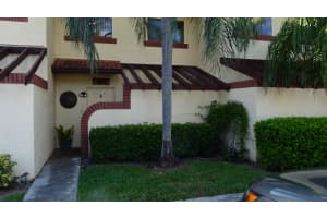 4729 NW 88th Ave, Sunrise, FL 33351, Sold 04/14/17