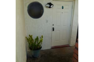 4729 NW 88th Ave, Sunrise, FL 33351, Sold 04/14/17