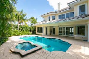 335 Ocean Way, Vero Beach, FL 32963, Sold 05/15/17