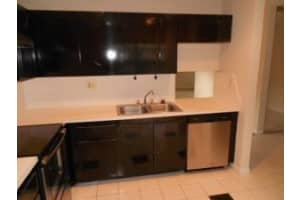 28 Mohawk Dr, Royal Palm Beach, FL 33411, Sold 12/12/16