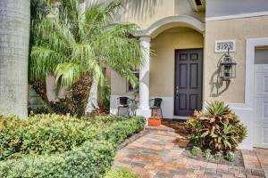 4195 Key Lime Blvd, Boynton Beach, FL 33436, Sold 12/05/16