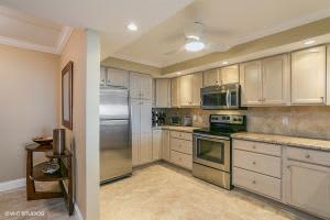 3581 S Ocean Blvd #5e, South Palm Beach, FL 33480, Sold 01/24/17