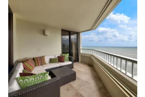 5070 N Ocean Dr #18d, Riviera Beach, FL 33404, Sold 05/04/17